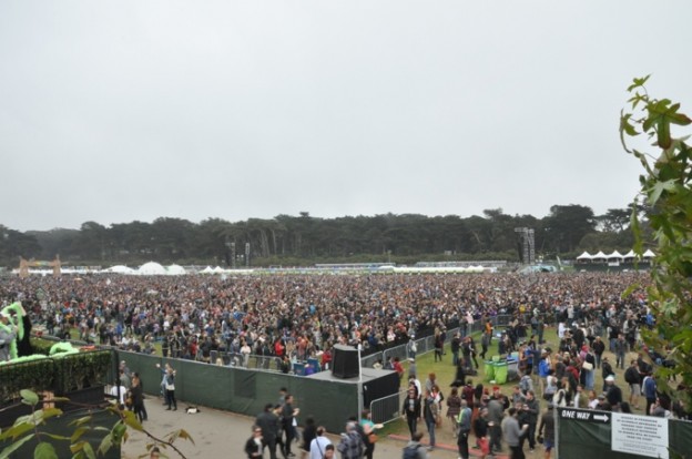 outsidelands-crowd2